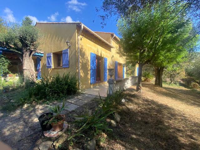 Villa vente à France métropolitaine, Contes