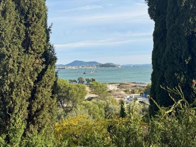 Maison vente à Arrondissement de Toulon, La Seyne-sur-mer