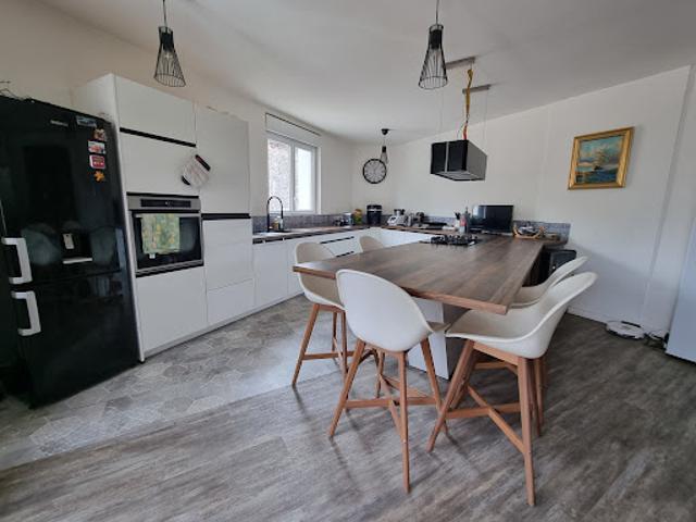 Villa vente à Le Bas Chatellier, Montreuil-le-Gast