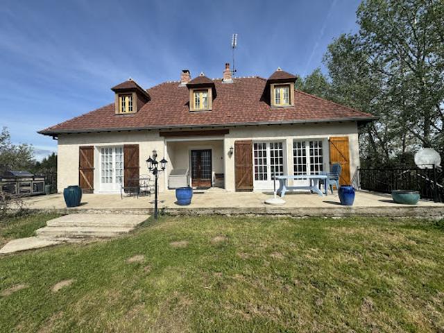 Villa vente à Montluçon, Domérat