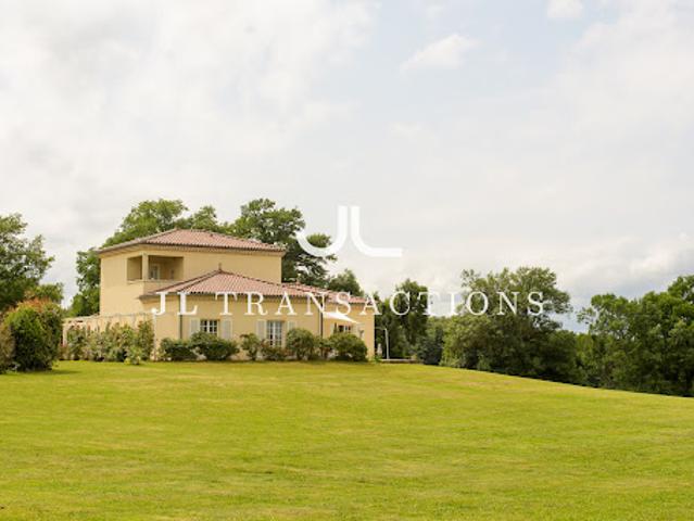 Villa vente à La Romieu, En Ville