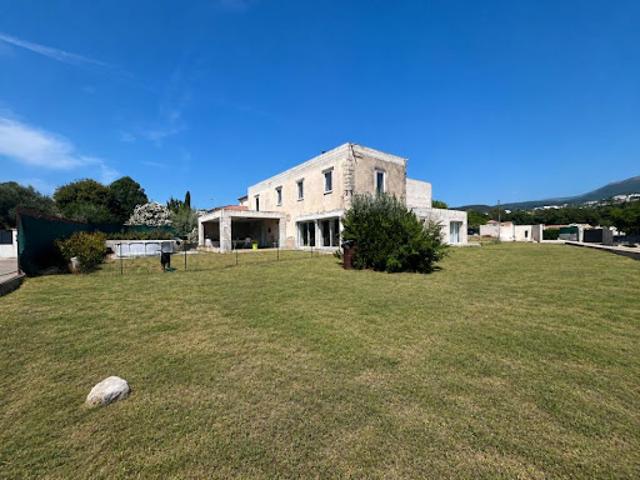 Villa vente à Grasse, Alpes-Maritimes