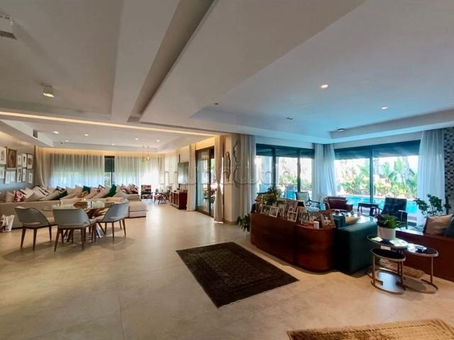 Villa vente à Anfa, Gharb-Chrarda-Beni Hssen