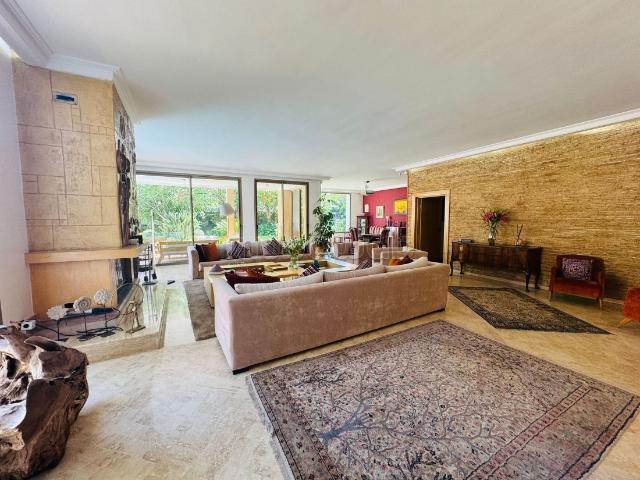 Villa vente à Anfa, Gharb-Chrarda-Beni Hssen