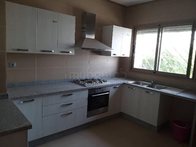 Villa vente à Bouskoura, Gharb-Chrarda-Beni Hssen
