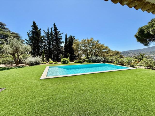 Maison vente à Arrondissement de Draguignan, Sainte-maxime