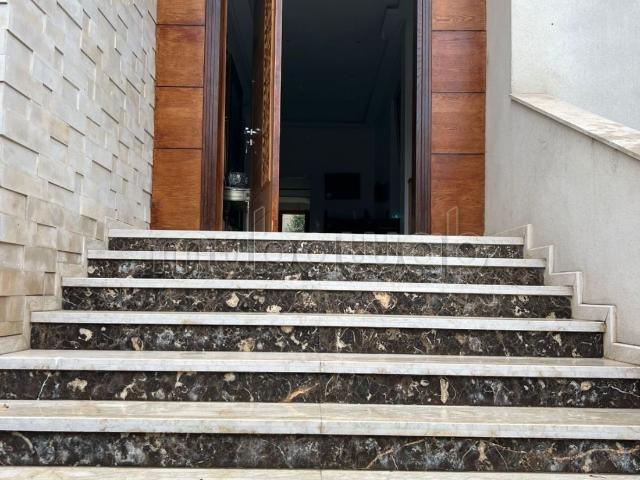 Villa vente à Anfa, Gharb-Chrarda-Beni Hssen