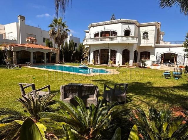 Villa vente à Anfa, Gharb-Chrarda-Beni Hssen