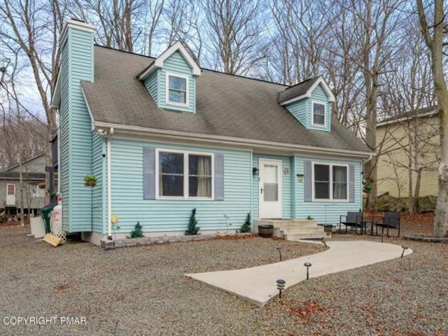 House for sale in Cresco, Pennsylvania