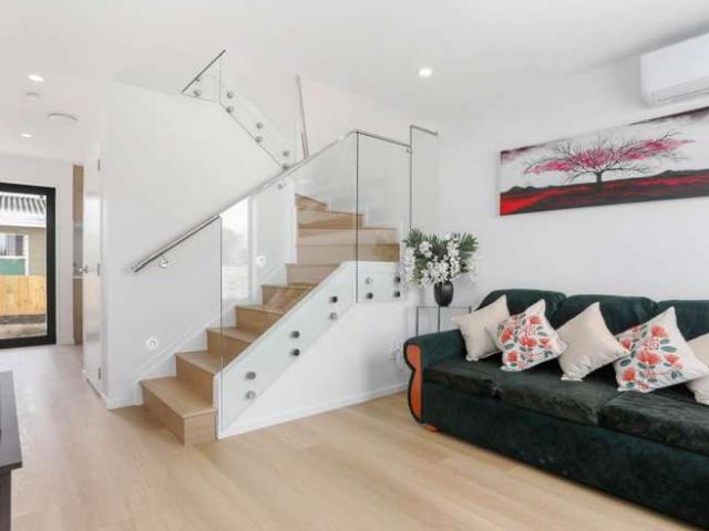 Apartment for rent in Owhata