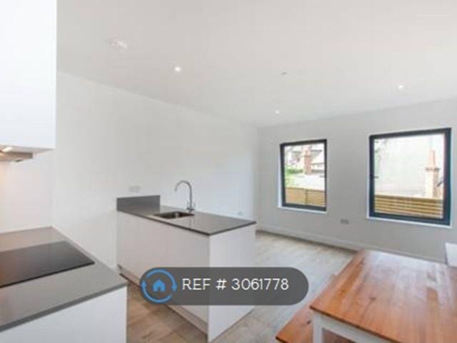 Apartment for rent in London Borough of Croydon, Greater London