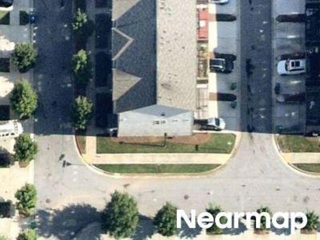 Townhouse for sale in Candler-McAfee, DeKalb County