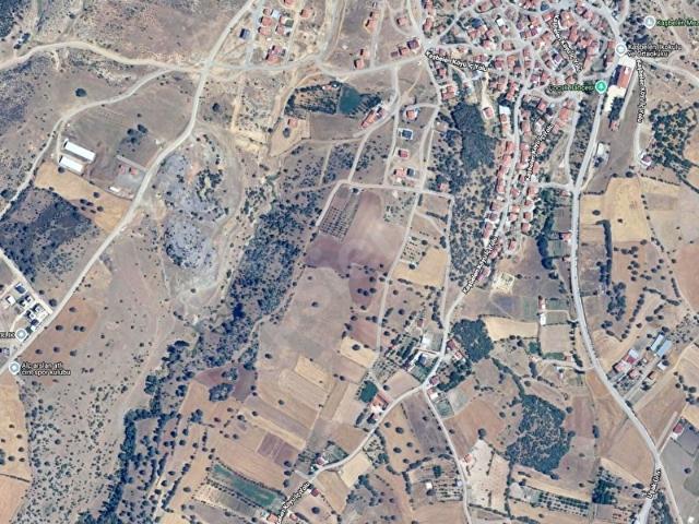 Mende, Uşak Merkez içerisinde satılık Arsa