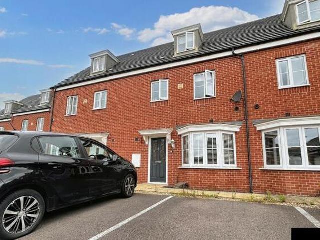 House for sale in Hampton Green, Cambridgeshire