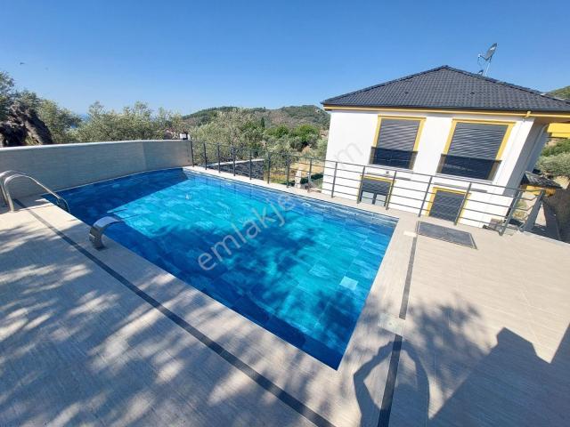 Edremit, Balikesir içerisinde satılık Villa