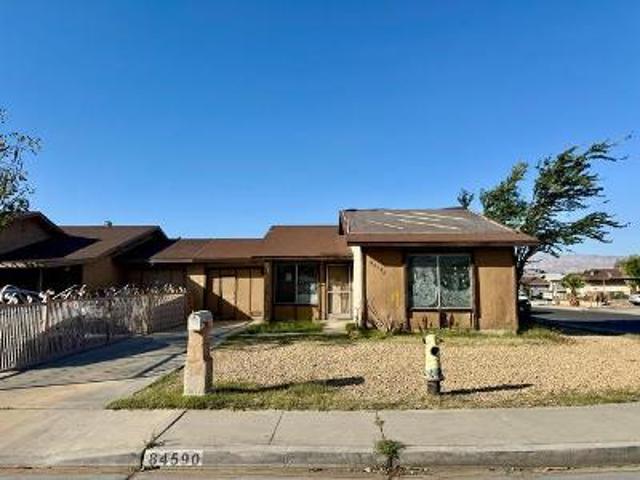 House for sale in Coachella