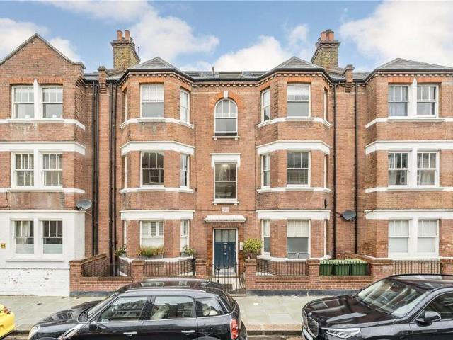Apartment for rent in Fulham, Greater London