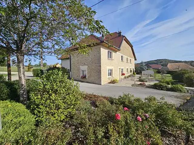 Maison vente à Vercel-Villedieu-le-Camp