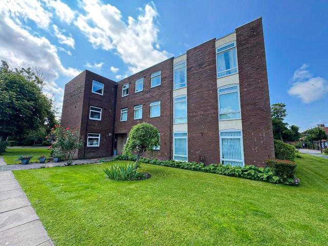Apartment for rent in Allerton, Calderstones