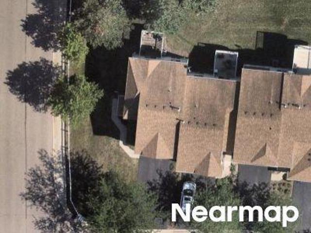 Condo for sale in Elgin, Illinois