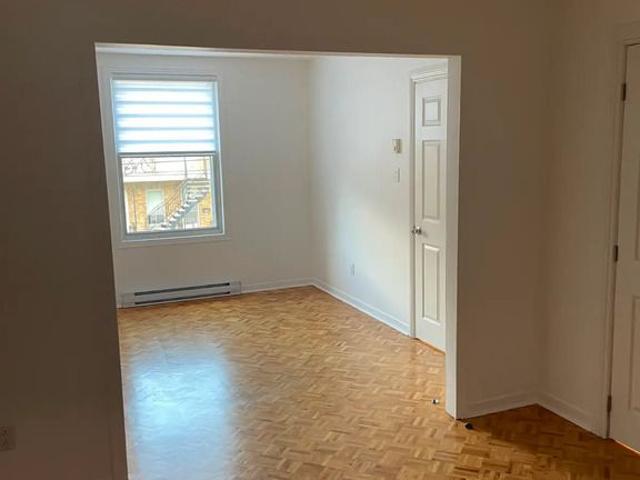 Apartment for rent in St. Leonard's, Quebec