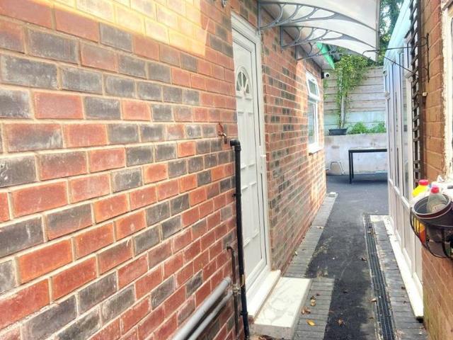 Apartment for rent in Woodhouses, Oldham
