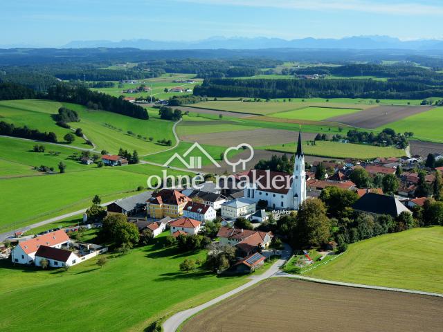 Erdgeschosswohnung kaufen in Kirchdorf, Bayern