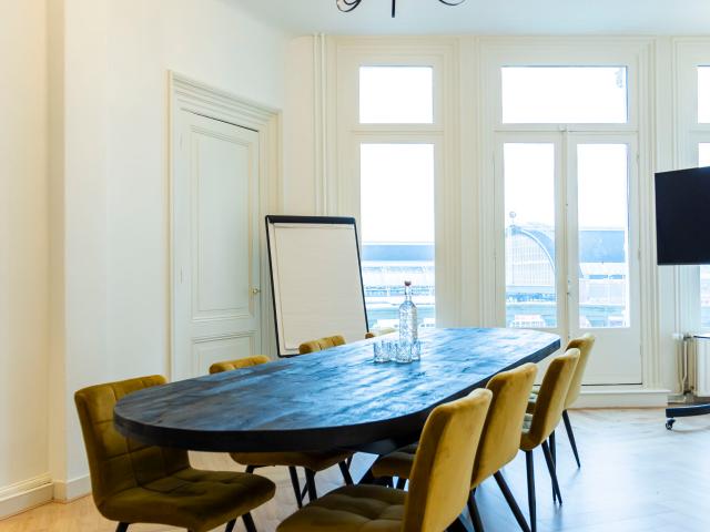 Bedrijfspand te huur in Centrum, Amsterdam