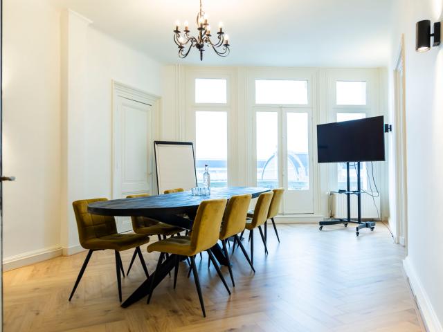 Bedrijfspand te huur in Centrum, Amsterdam