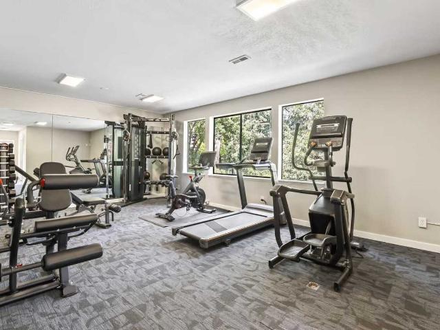 Apartment for rent in Elyville, Oregon City