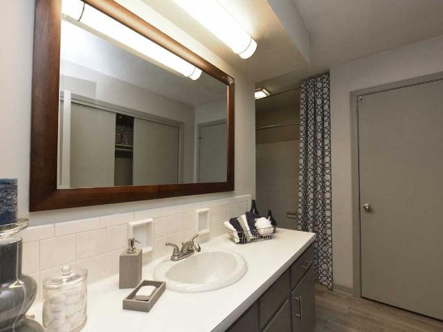 Apartment for rent in Veridan Castleton, Indianapolis