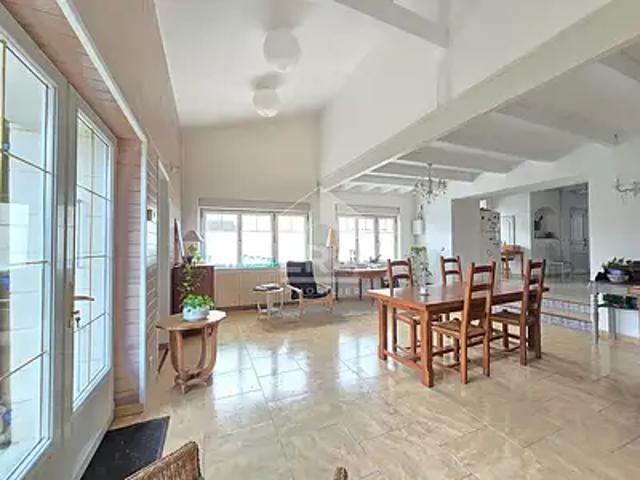 Maison vente à La Rochelle, Vérines