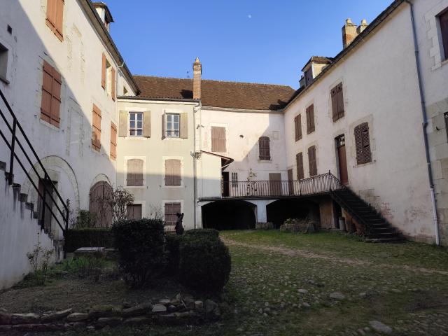 Maison vente à Auxerre, Vermenton
