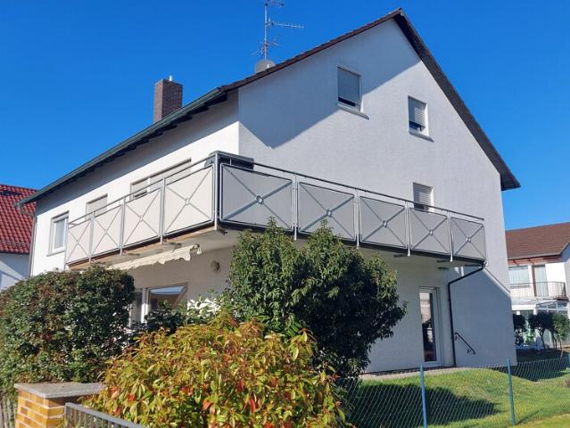 Mehrfamilienhaus kaufen in Kahl, Bayern