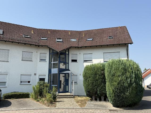 Dachgeschosswohnung kaufen in Biberach, Heilbronn