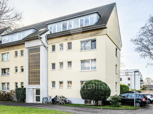 Wohnung kaufen in Sürth, Köln