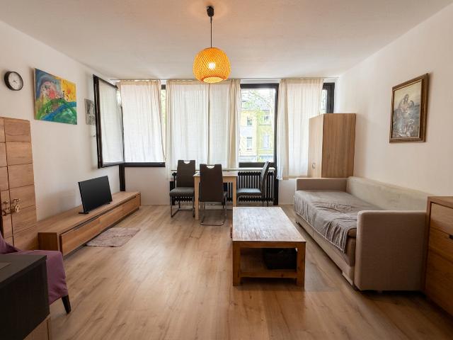 Wohnung kaufen in Cracau, Krefeld