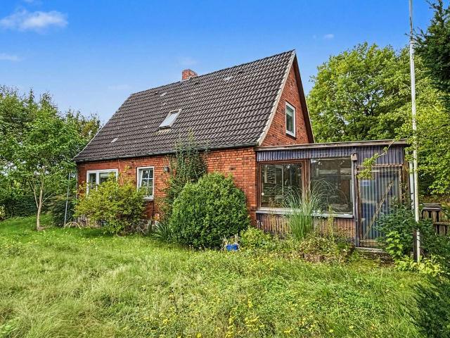 Haus kaufen in Hamweddel, Kreis Rendsburg-Eckernförde