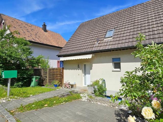 Reihenfamilienhaus kaufen in Frenkendorf, Basel-Landschaft