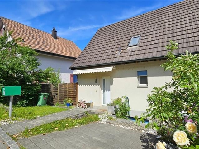 Reihenfamilienhaus kaufen in Frenkendorf, Basel-Landschaft