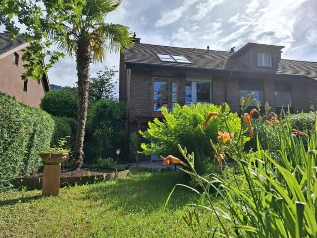 Reihenfamilienhaus mieten in Freienbach, Schwyz