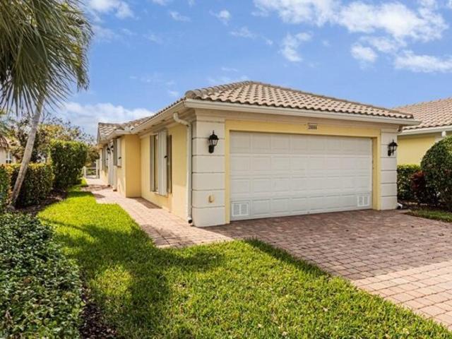 House for sale in Bonita Springs