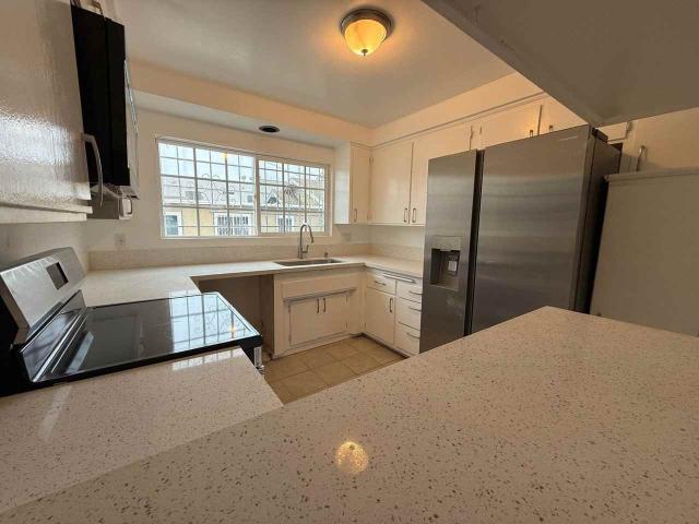 Apartment for rent in Harbor City, Canoga Park