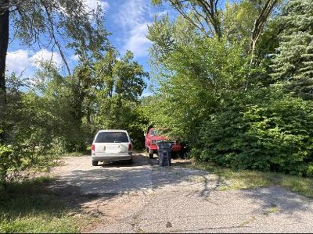 House for sale in Troy, Michigan