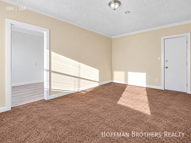 Apartment for rent in Canoga Park, California
