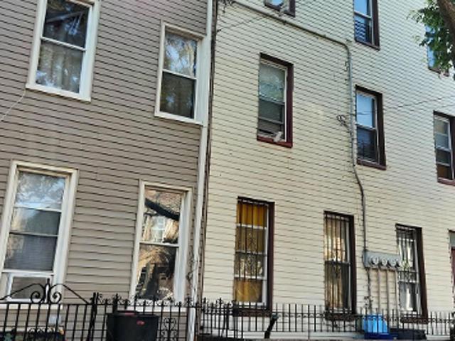 House for sale in Arverne, New York
