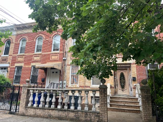 House for sale in Arverne, New York