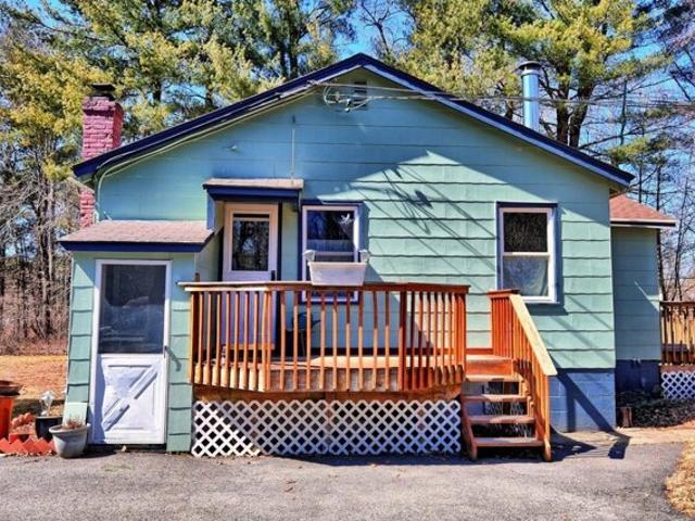 House for sale in Acra, New York