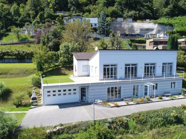 Einfamilienhaus kaufen in Vernate, Tessin