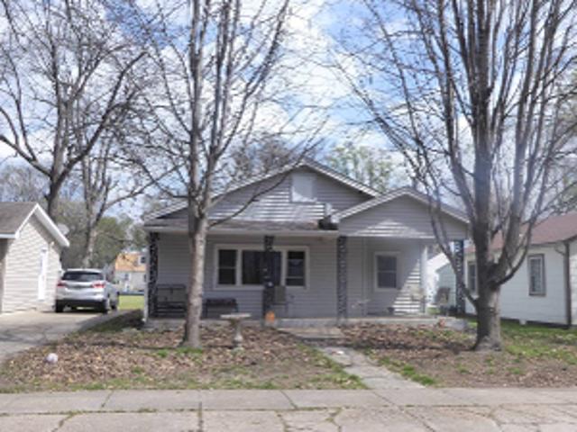 House for sale in Sikeston, Missouri